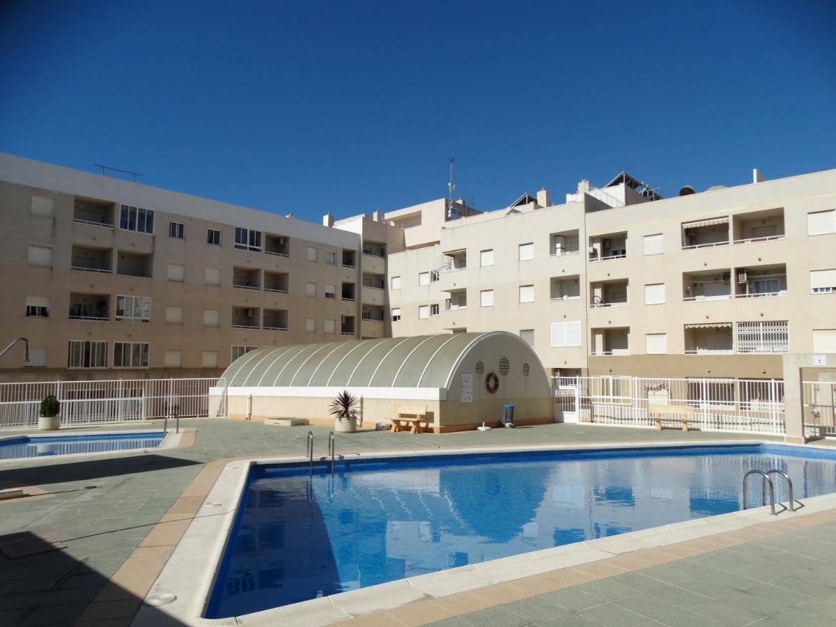 Apartamento Laguna Rosa Torrevieja Exteriér fotografie